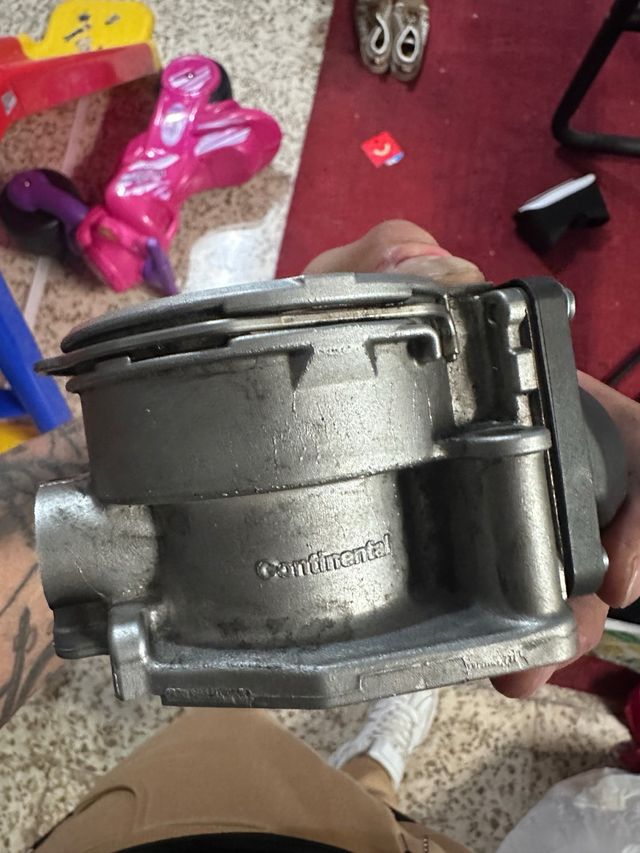 Mariposa Admisión 2.0 TDI 140cv Continental