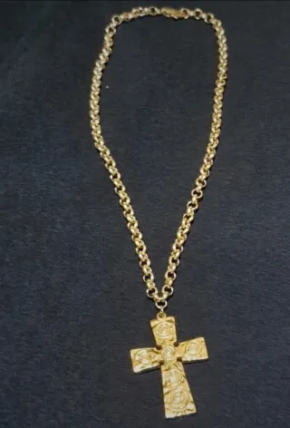 Collar Cruz Acero Inoxidable Dorado