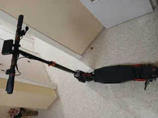 Patinete Eléctrico Negro