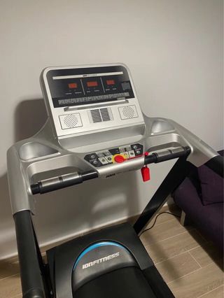 Cinta de correr ION FITNESS (BH)