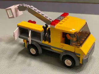 Avião, carros e jipes Lego