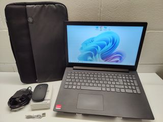 LENOVO AMD A4 SSD 256GB Ram 4GB