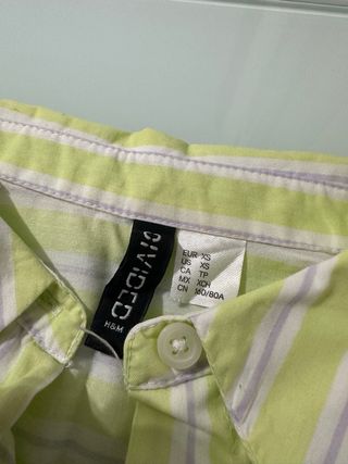 Camicia a righe verde e bianca