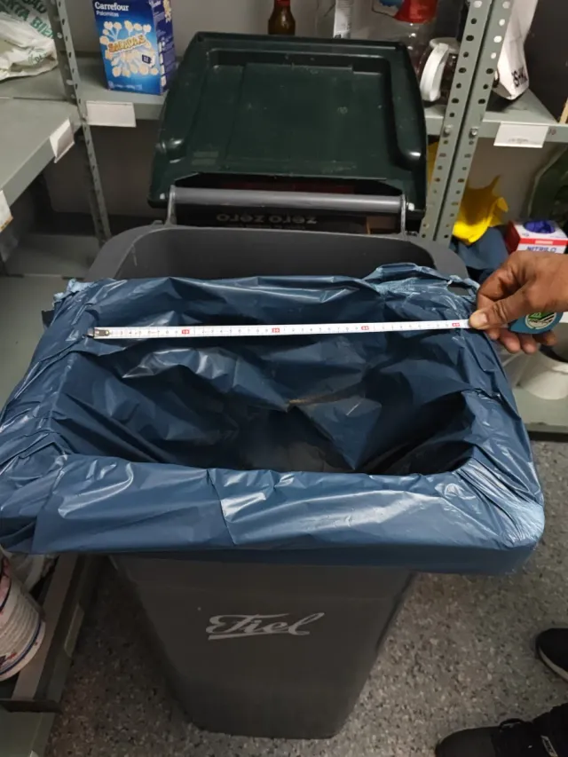 Contenedor de basura 60 l.