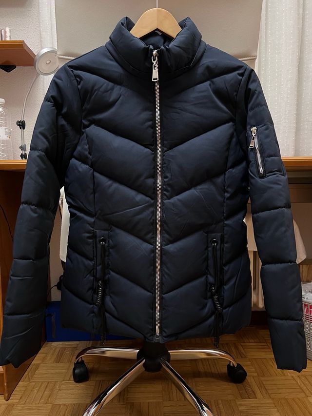 Chaqueta acolchada azul marino