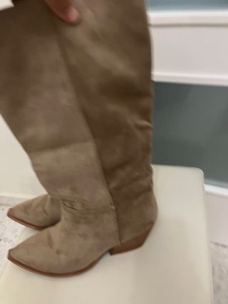 Botas altas Corina color arena talla 40