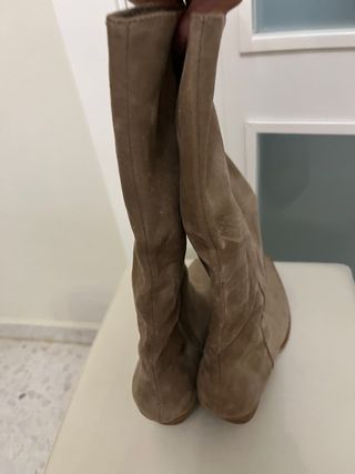 Botas altas Corina color arena talla 40