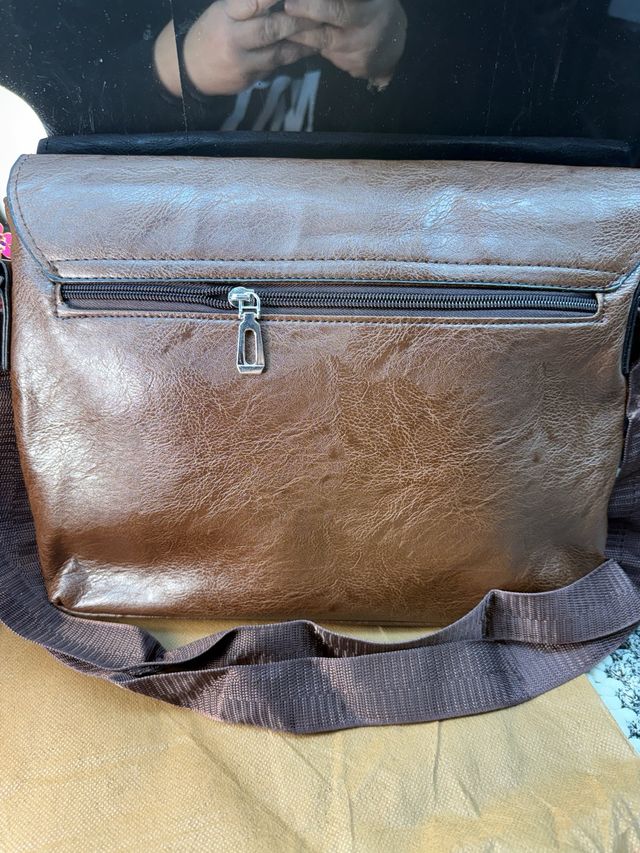 Bolso bandolera marrón