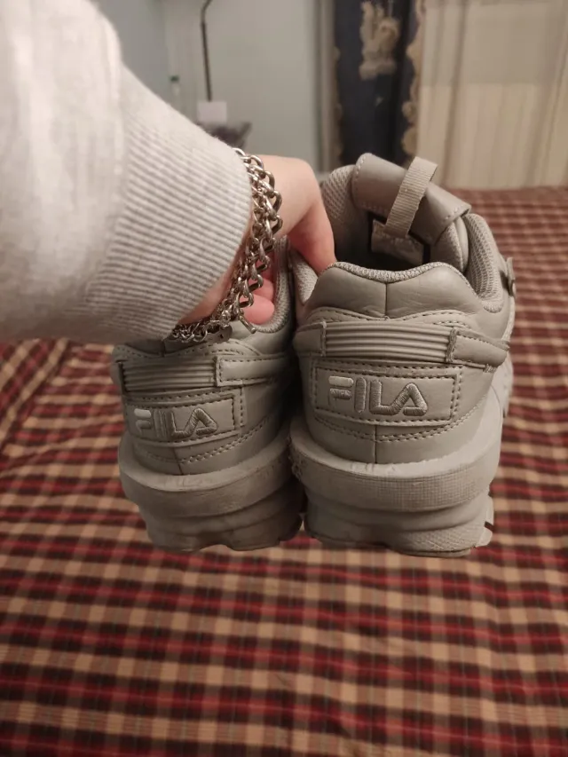 Deportivas Fila Disruptor Grises