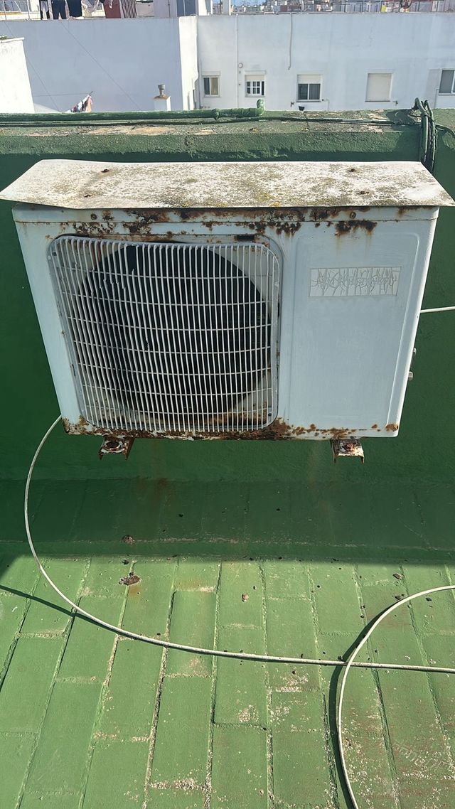 Aire Acondicionado Orbegozo Beige