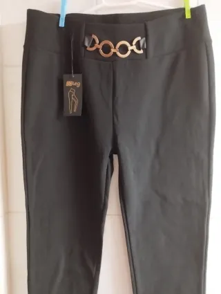 Bonito pantalón leggins para mujer