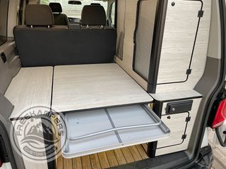 Volkswagen Caravelle Camper