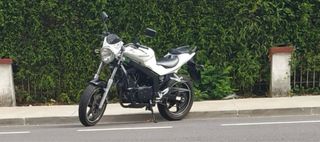 Moto 125 Hyosung Comet GT