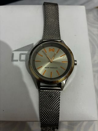 Reloj Mark Maddox Dorado y Plateado