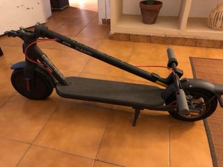 Patinete Xiaomi 4 Pro + Casco Nuevo
