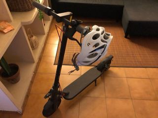 Patinete Xiaomi 4 Pro + Casco Nuevo