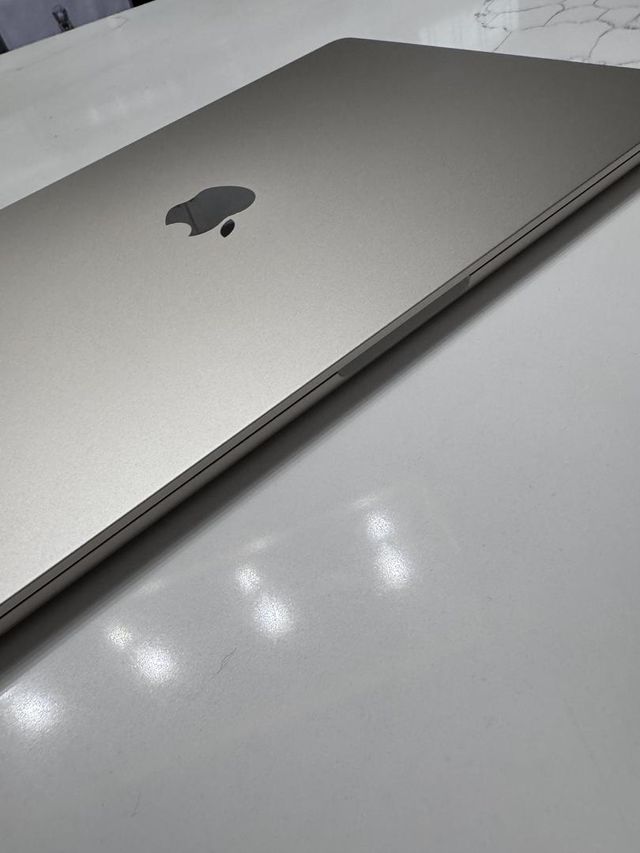 Apple Macbook Air 15" M4 256GB 16GB Nuevo Apple