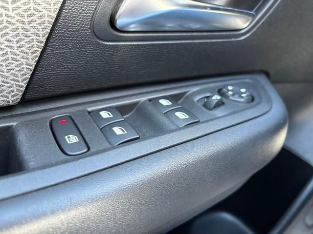 Citroen C4 PureTech 130 SANDS C-Series 96 kW (130 CV)