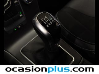 Volvo V40 T2 Momentum 90 kW (122 CV)