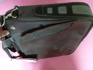 Maletín Targus Urban Top Load 15.4