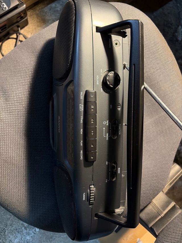 Rádio Cassete Sanyo M7017F Vintage