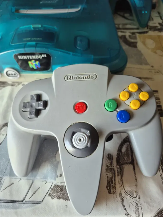 Nintendo 64 Azul + Mandos y Juegos