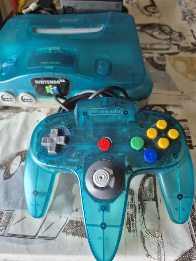 Nintendo 64 Azul + Mandos y Juegos