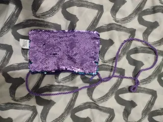 Bolso de lentejuelas morado