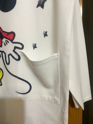 Camiseta Mujer o Niña con Estampado de Minnie Mous