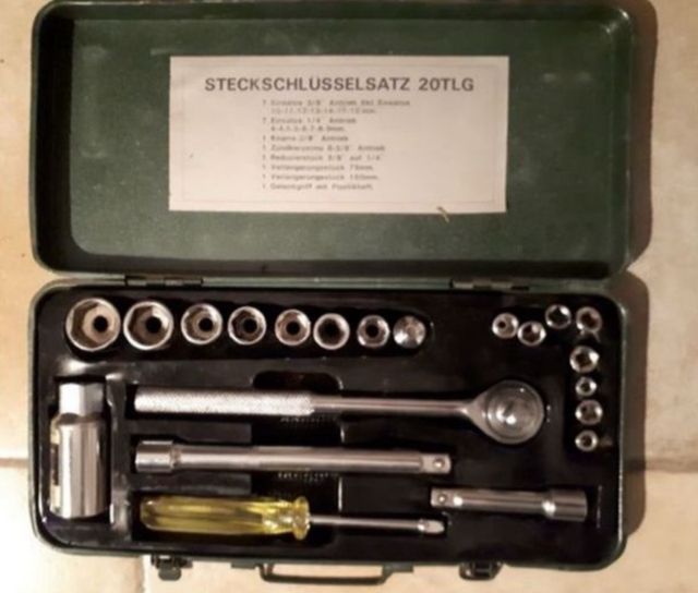 Maletín de herramientas para cambio de ruedas