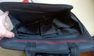 Maletín Targus para portátil hasta 13.4