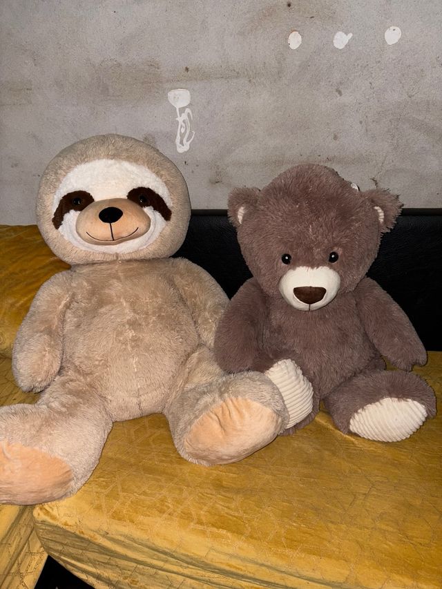 Peluche Perezoso y Oso Marrón