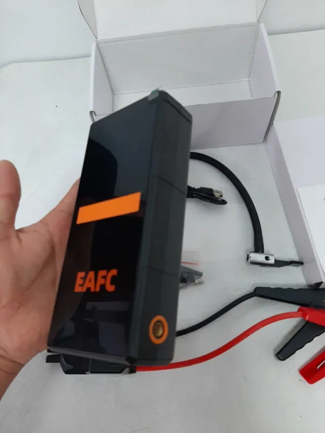 Arrancador Coche/Moto 4 en 1 Potente y Multifunció