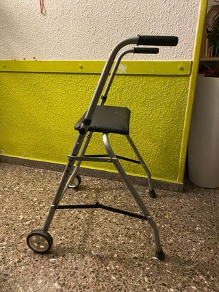 Andador Plegable con Asiento para Mayores