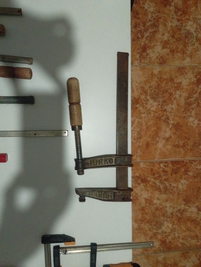 Lote de gatos de carpintería