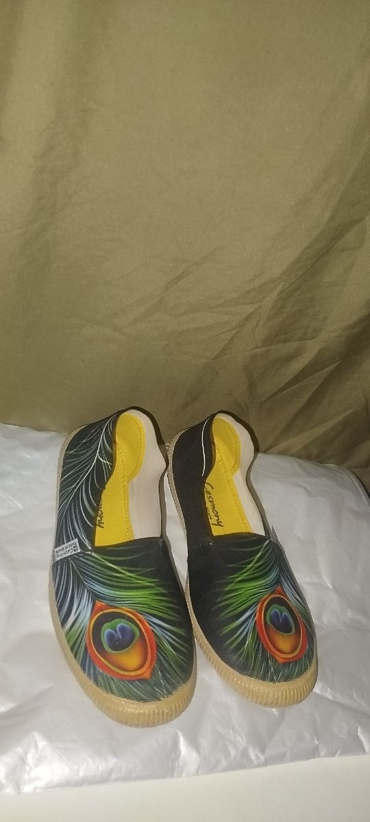 Zapatillas Ceremony Plumas Pavo Real