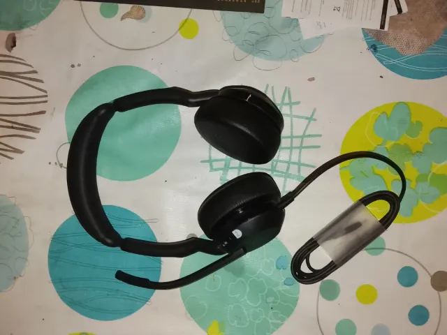 Auriculares Jabra Evolve2 50 Nuevos