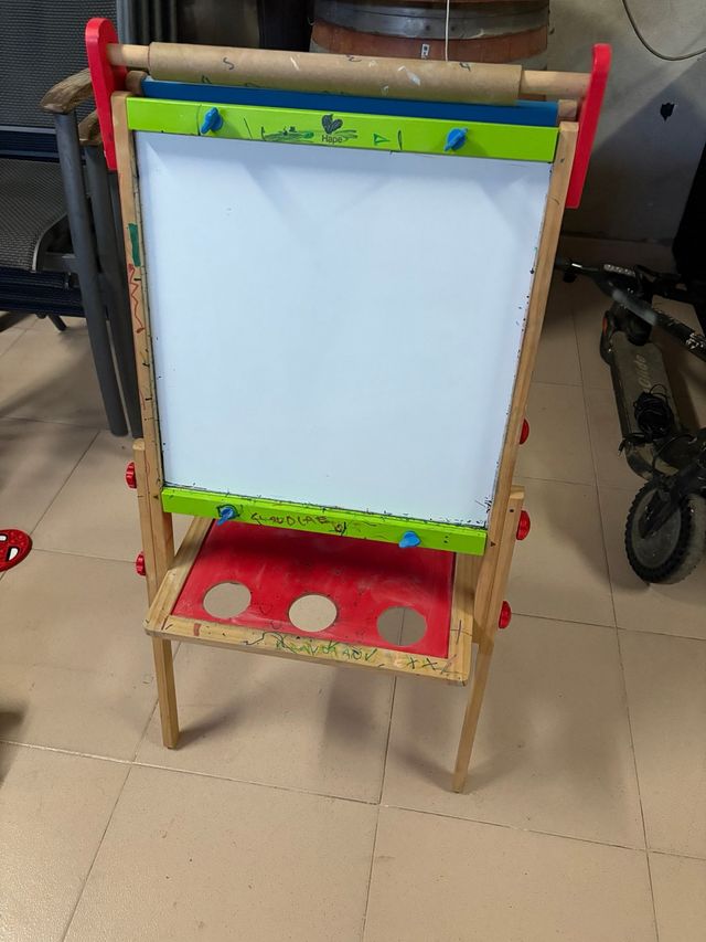 Pizarra infantil Hape de madera