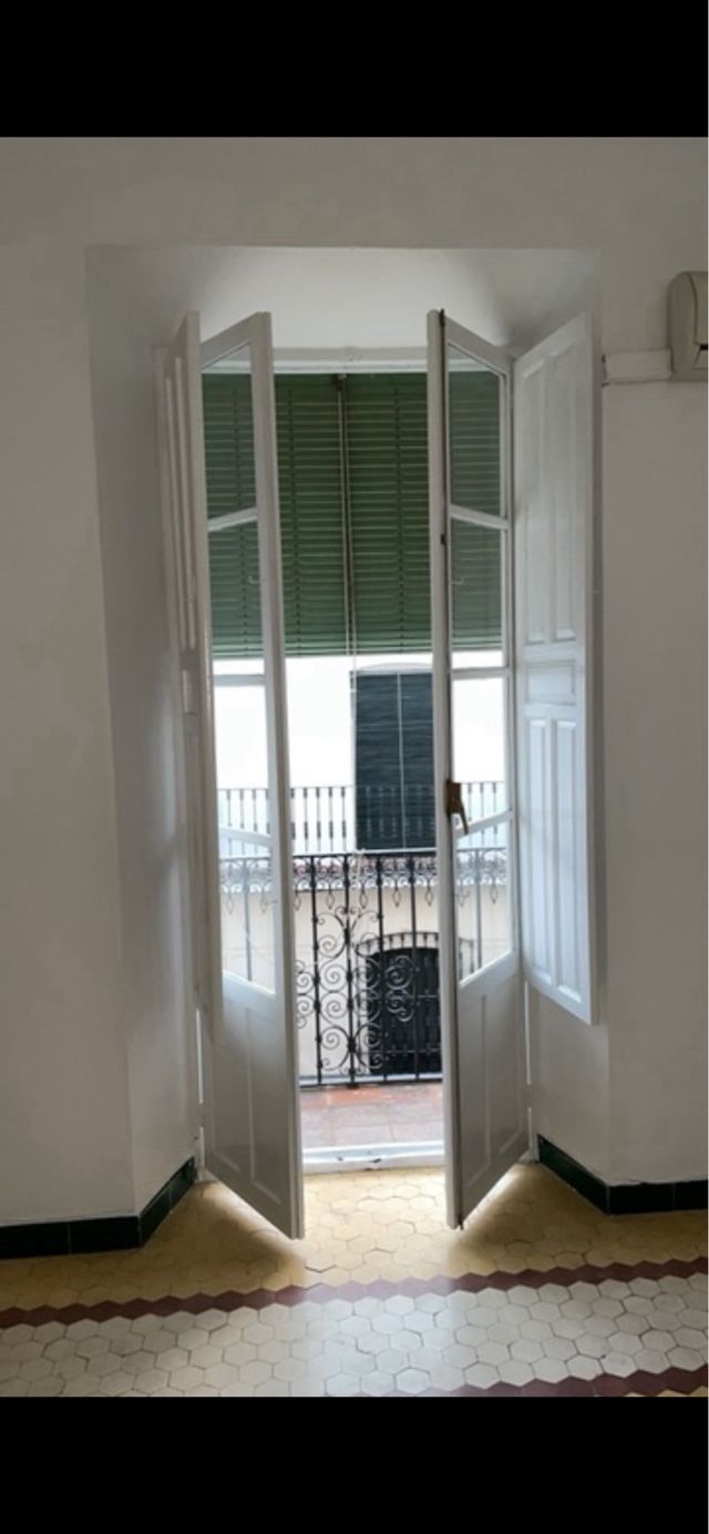 Puertas y ventanas de madera