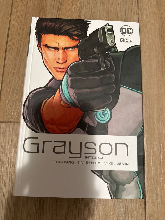Grayson Integral. Tom King. Tapa dura. ECC. Nuevo