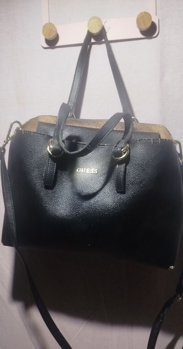 Bolso Guess Negro