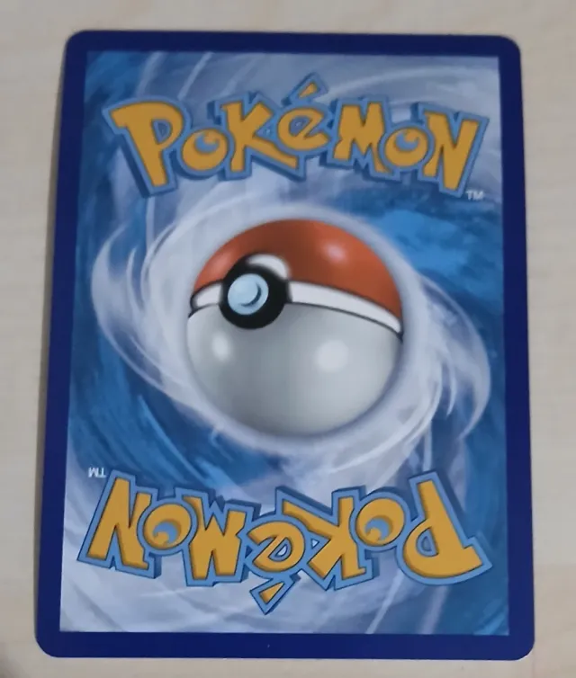 Carta Pokémon Lucario V