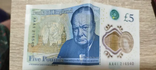 Billete 5 Libras Bank of England Reina Isabel