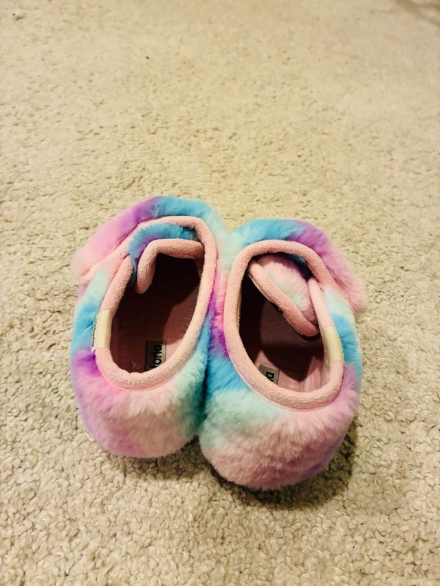 Zapatillas unicornio niña Talla 26