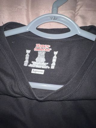 Camiseta negra básica Supreme