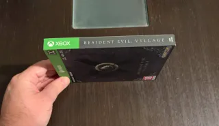 RESIDENT EVIL 8 STEELBOOK ESP XBOX ONE/SERIES X