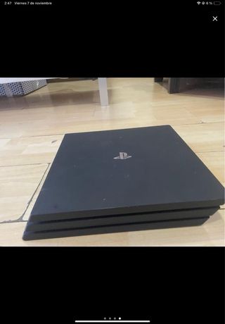 PS4 Negra (PlayStation 4)