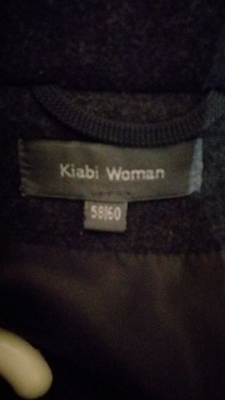 ABRIGO DOBLE CIERRE Y CUELLO