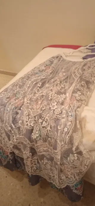 Traje de Fallera Talla 38 Nuevo