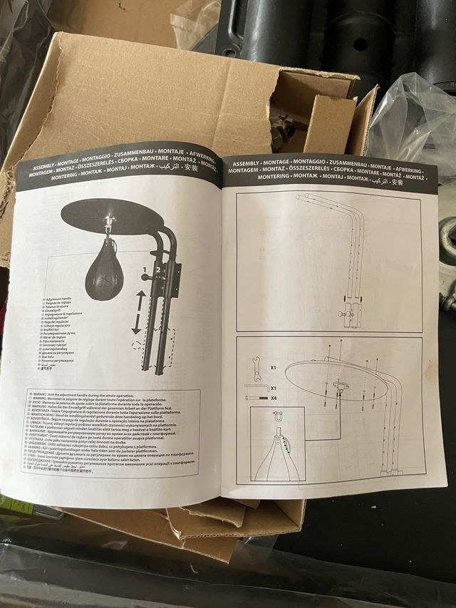 Plataforma y pera de boxeo Domyos